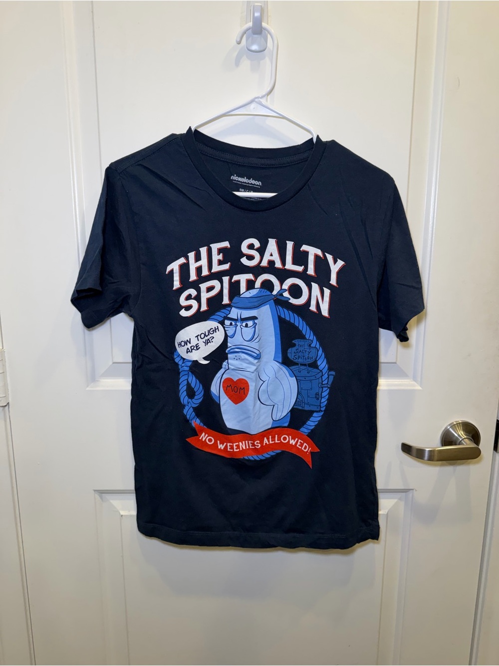 Like New Nickelodeon SpongeBob SquarePants The Salty Spitoon Unisex Tee